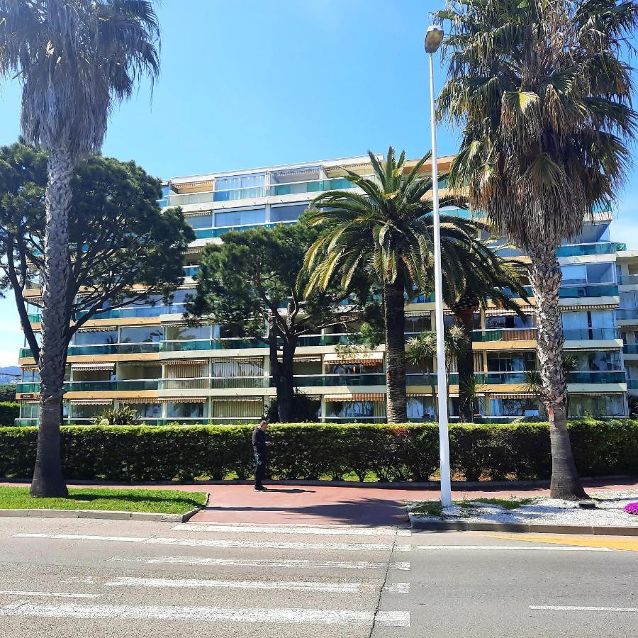 4-Star Beachfront Appartment- Sea View Cannes Exterior photo